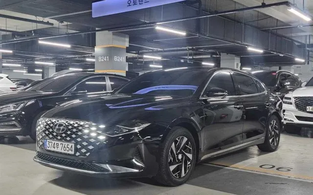 그랜저IG하이브리드 중고차 더 뉴 그랜저 IG 하이브리드 르블랑 매물 사진 9 - 2022/04 80,801km